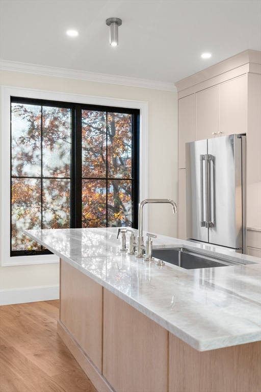 34 Vinton Street # 2A