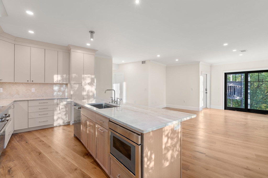 34 Vinton Street # 2A