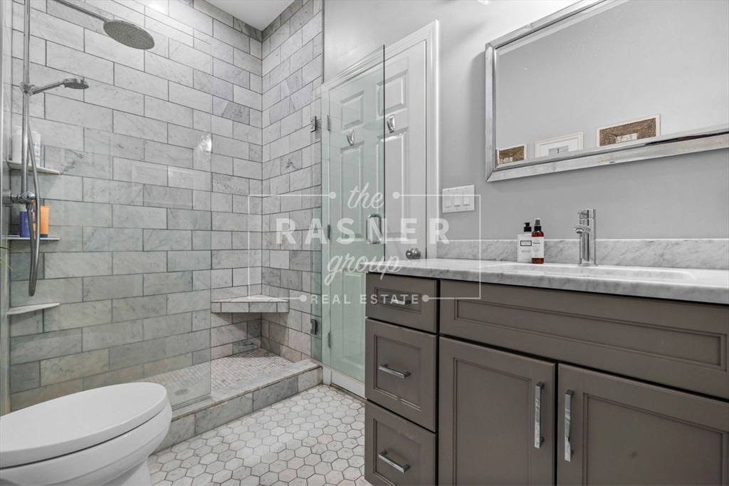 366 West Broadway # 4