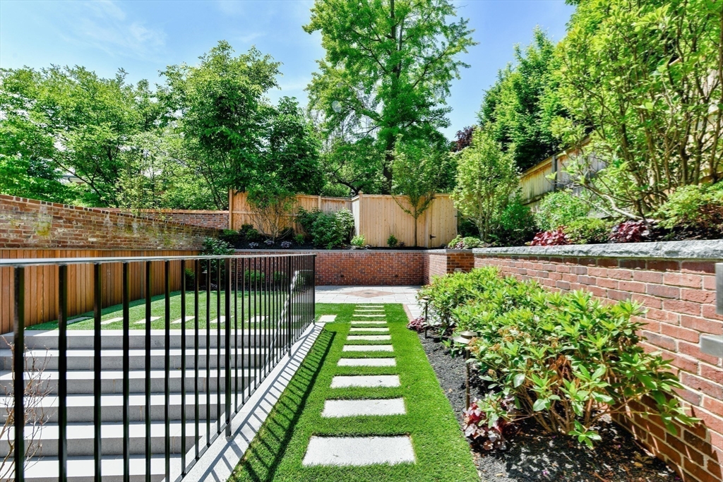 5 Joy Street # 1 Unit: #1