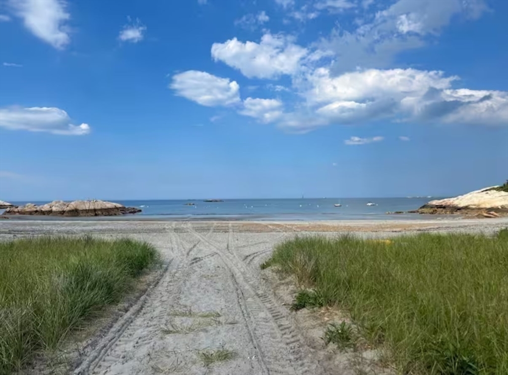 92 Atlantic - Cottage