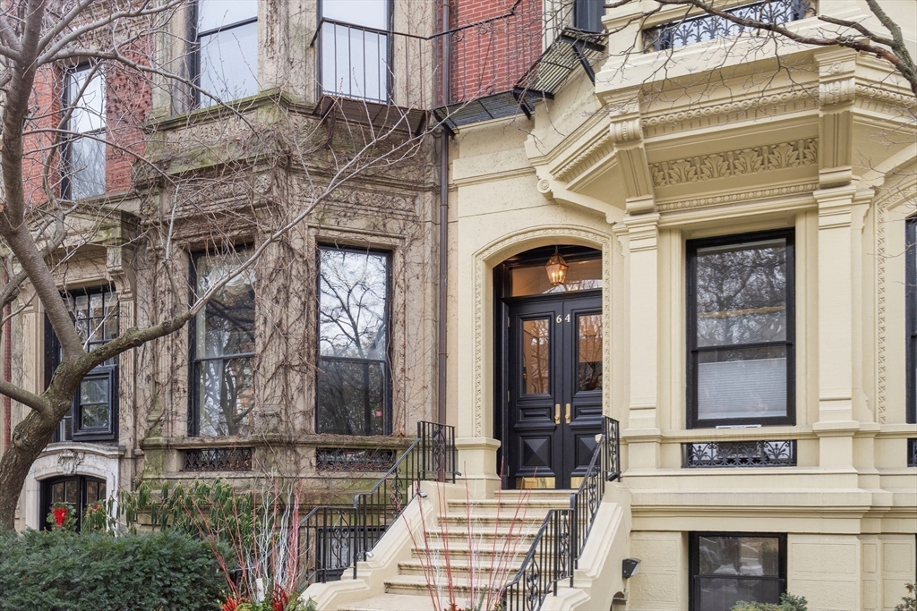 64 Commonwealth Ave # 5