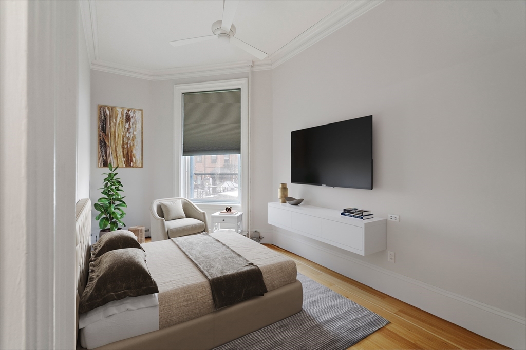 64 Commonwealth Ave # 5