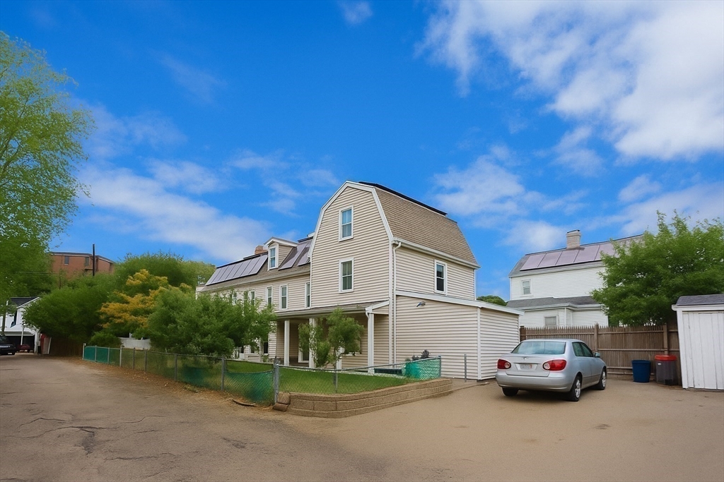 18 Beacon Place # 18