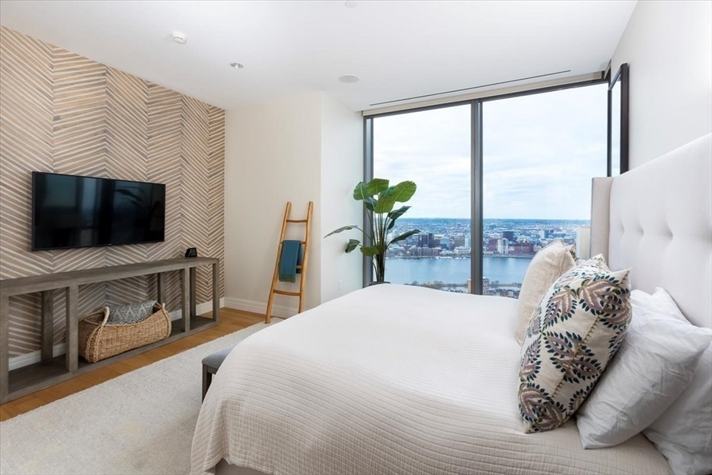 1 Dalton St # 5402