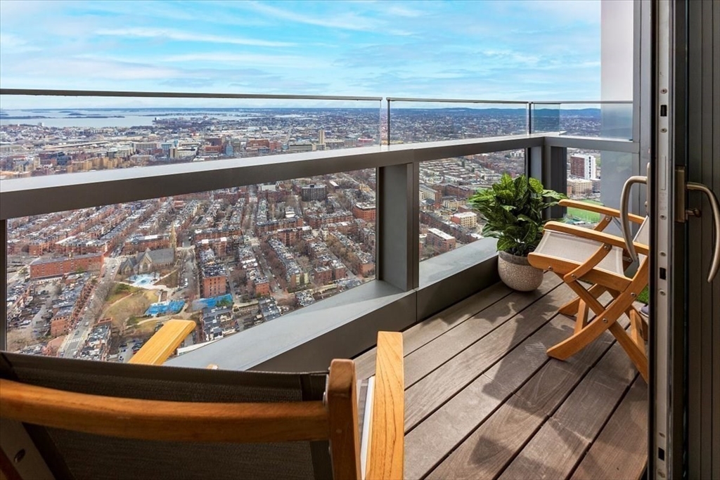 1 Dalton St # 5402