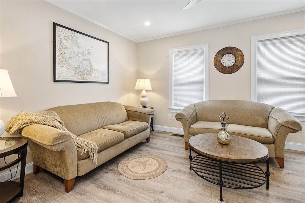 242 Atlantic Ave # 2