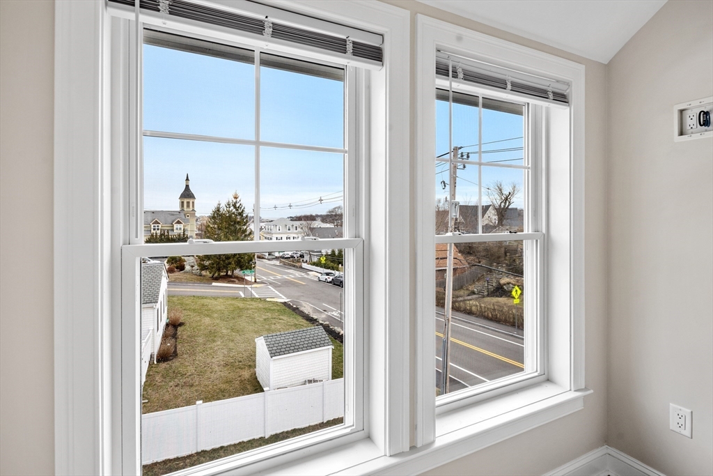 242 Atlantic Ave # 2