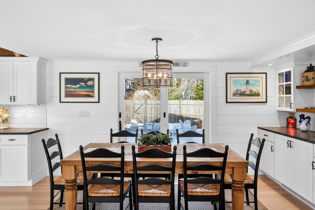 101 Oyster Pond Furlong St