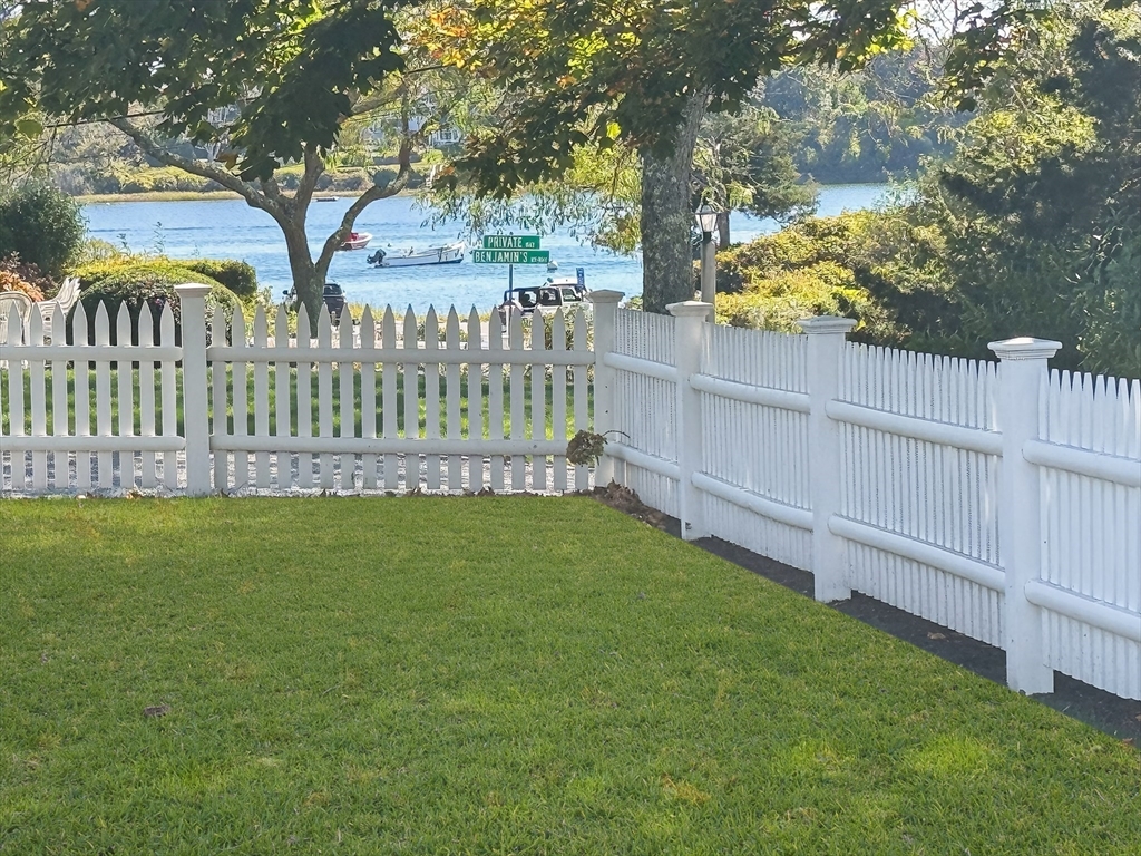 101 Oyster Pond Furlong St