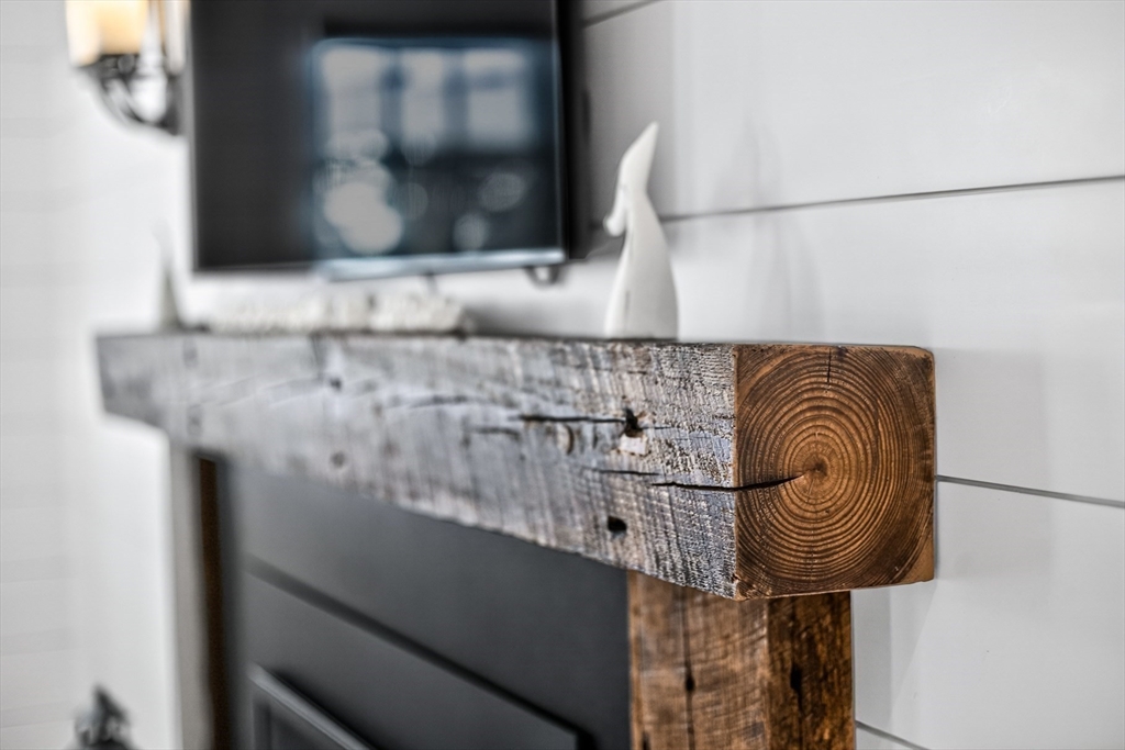 101 Oyster Pond Furlong St