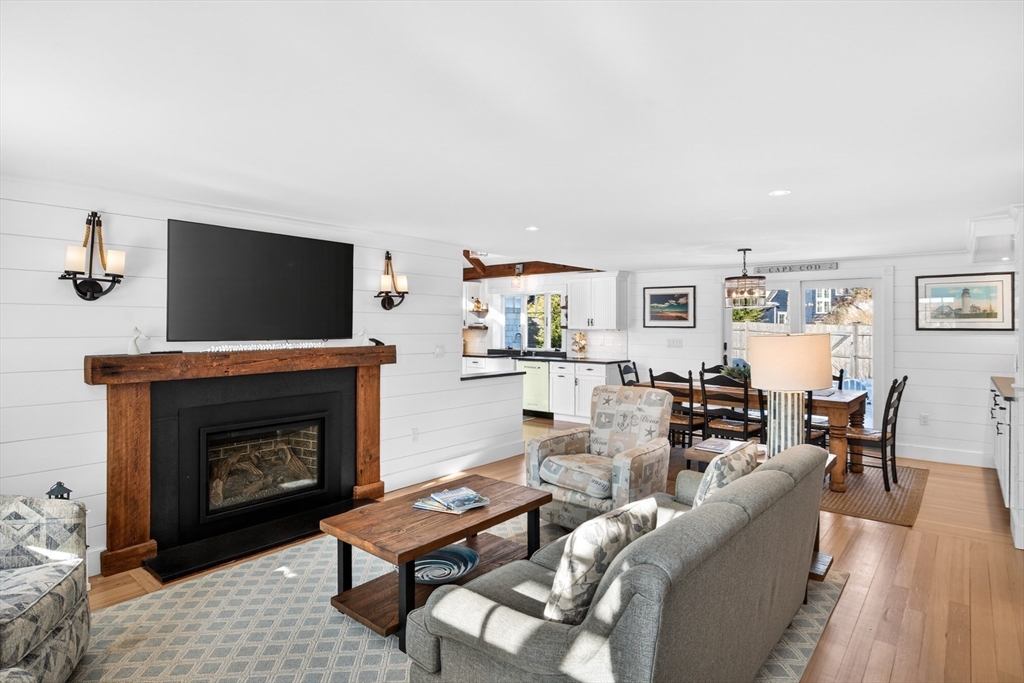 101 Oyster Pond Furlong St