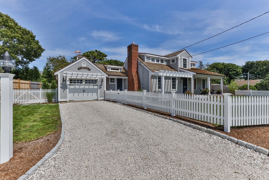 101 Oyster Pond Furlong St