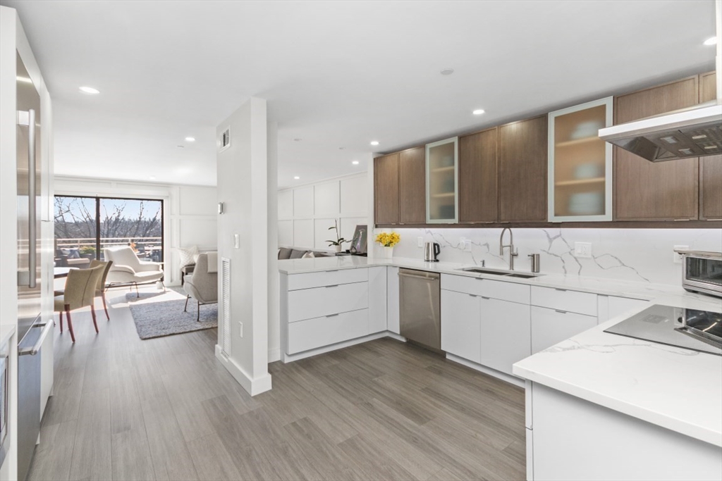 199 Coolidge Avenue # 105