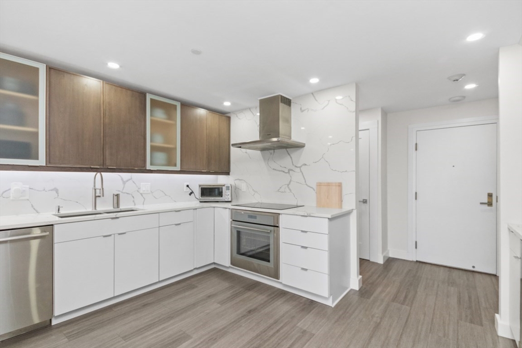 199 Coolidge Avenue # 105