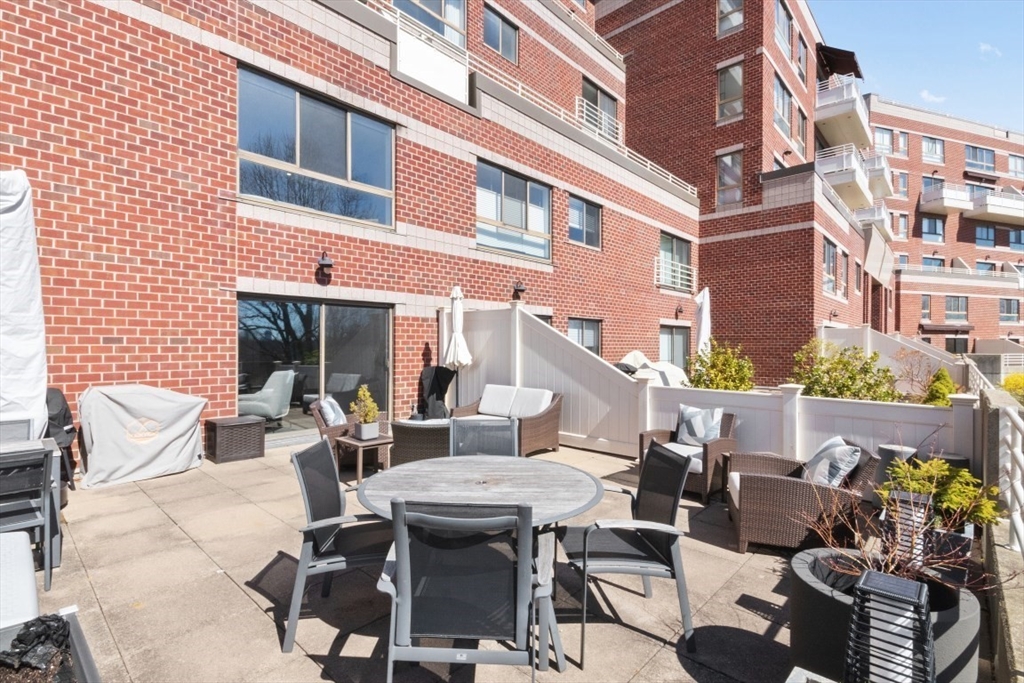 199 Coolidge Avenue # 105