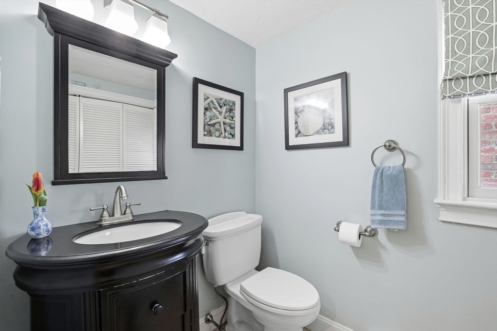 23 John Neil Dr