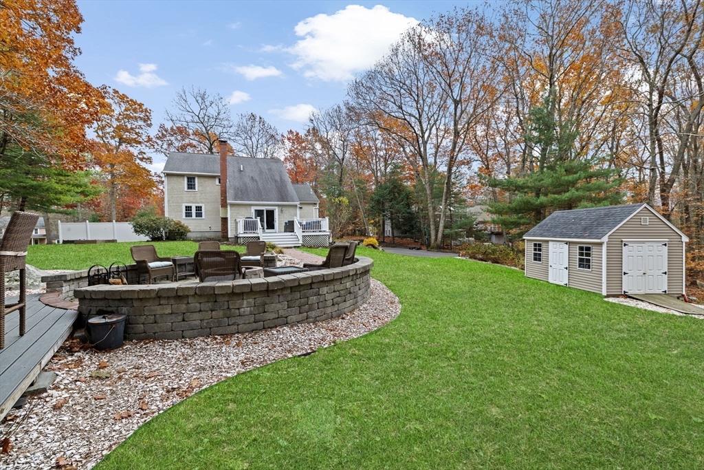 23 John Neil Dr