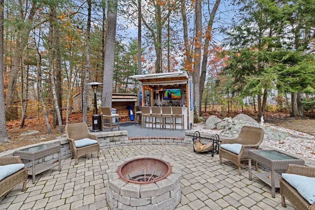 23 John Neil Dr