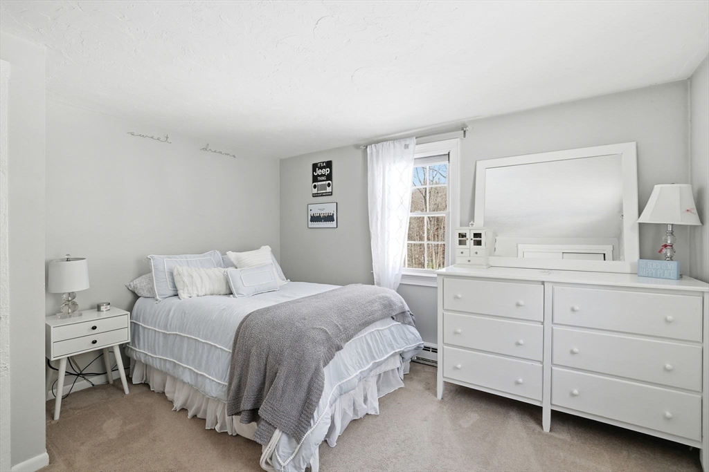 23 John Neil Dr