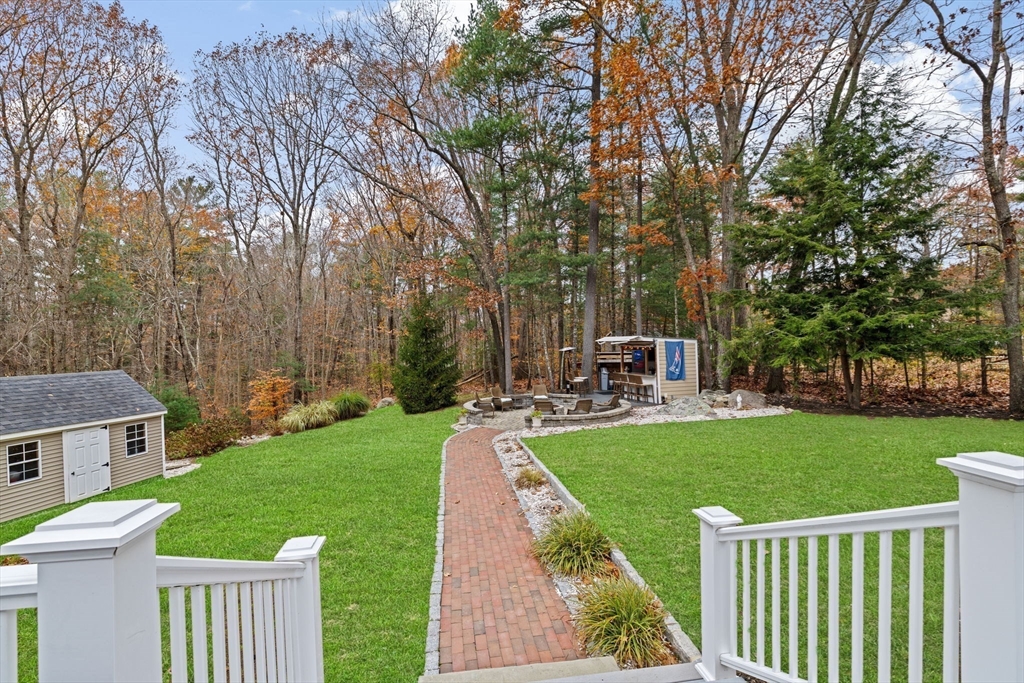23 John Neil Dr