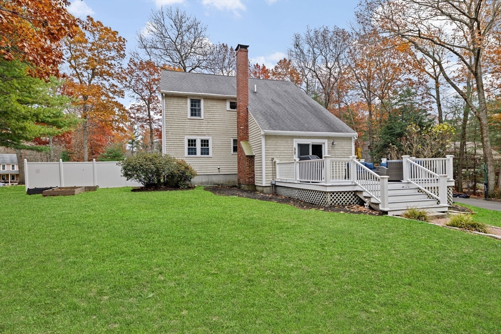 23 John Neil Dr