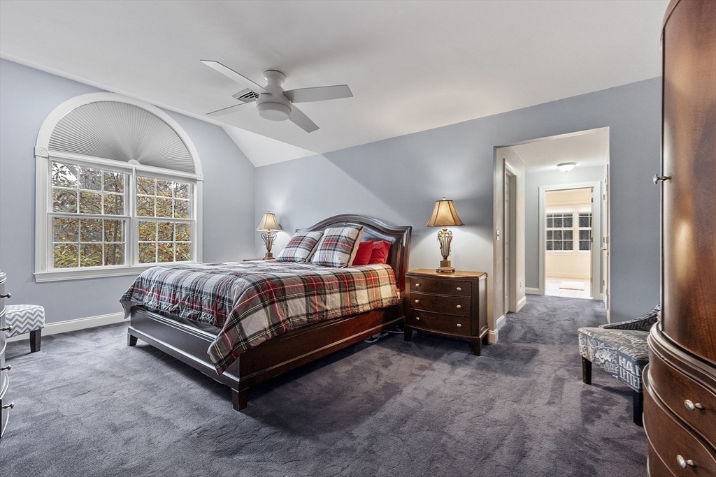 11 Sholan Circle