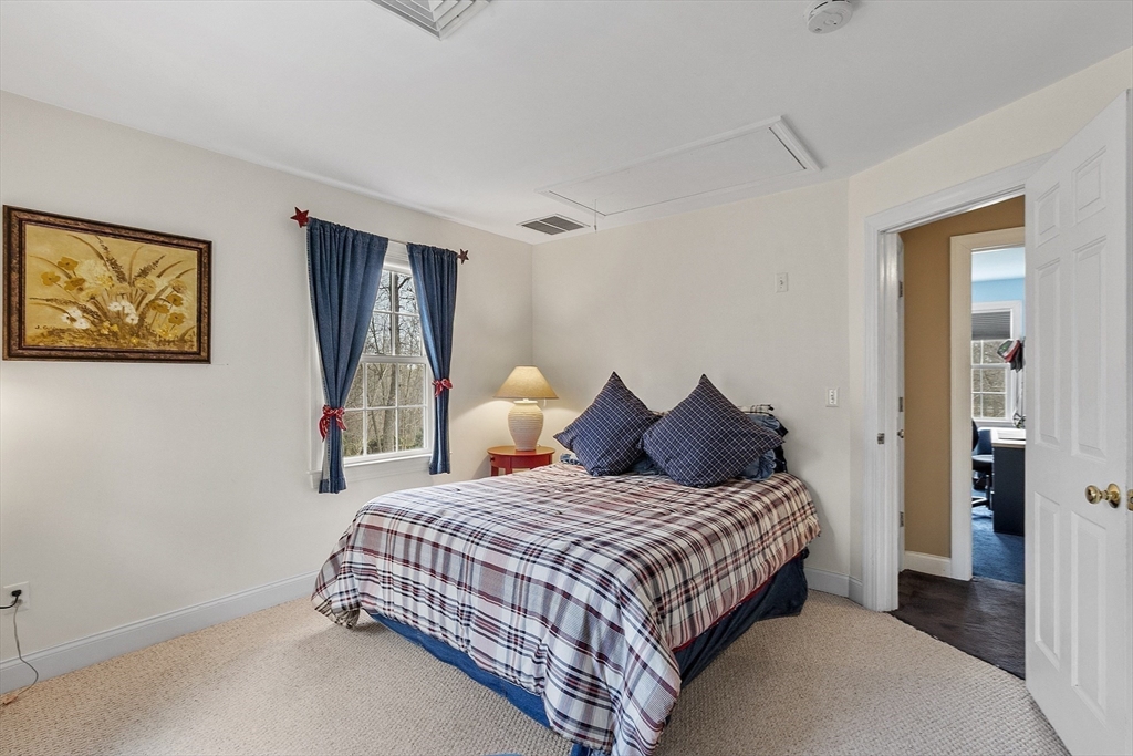 11 Sholan Circle