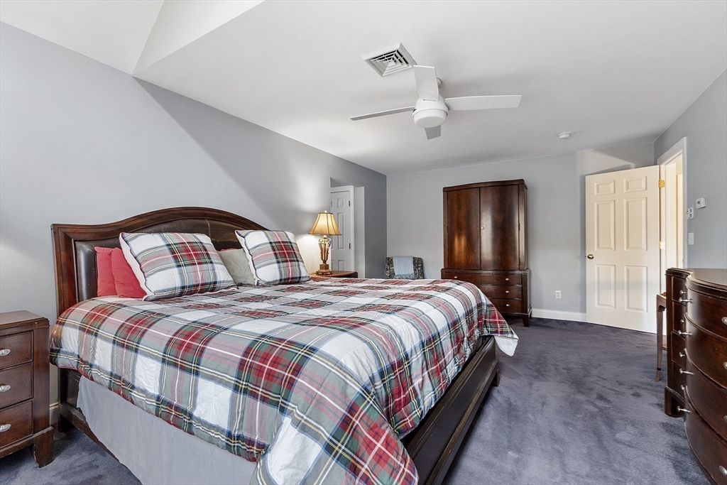 11 Sholan Circle