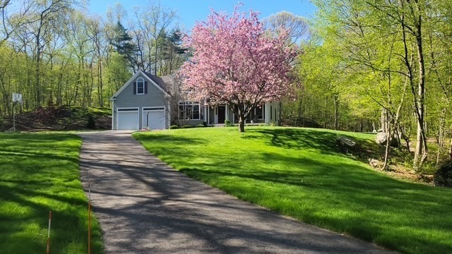 11 Sholan Circle