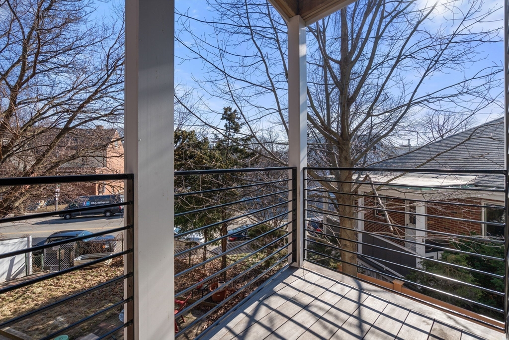 34 Vinton Street # 1