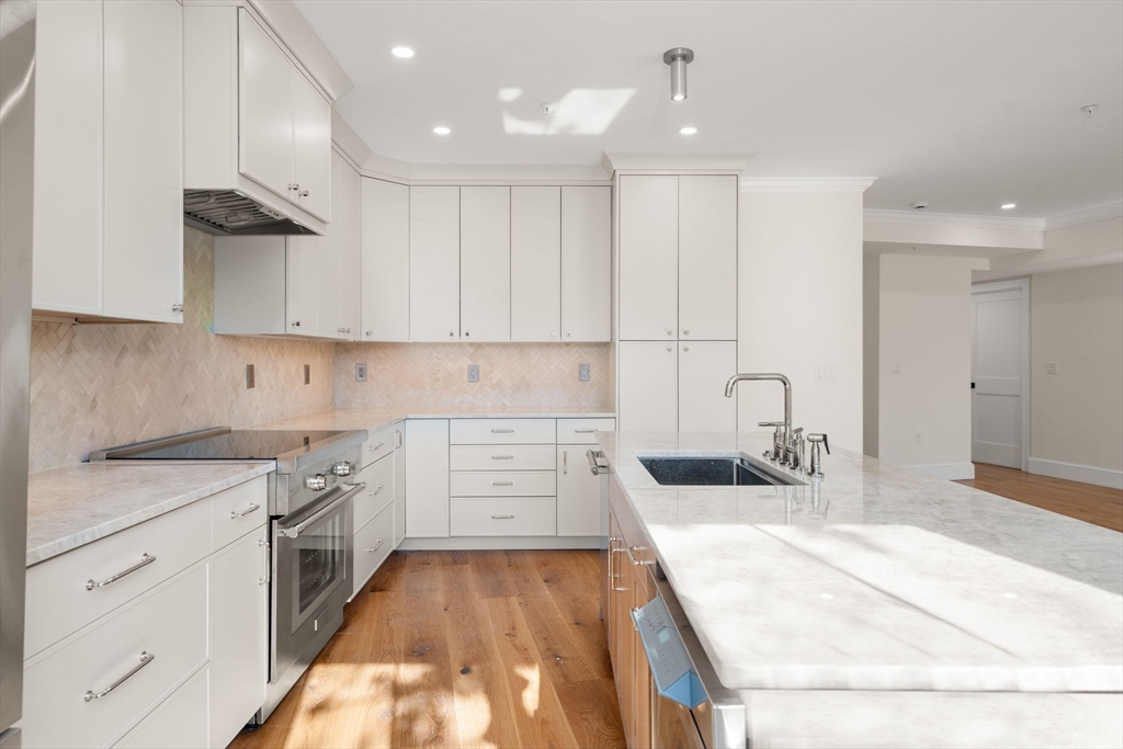 34 Vinton Street # 1