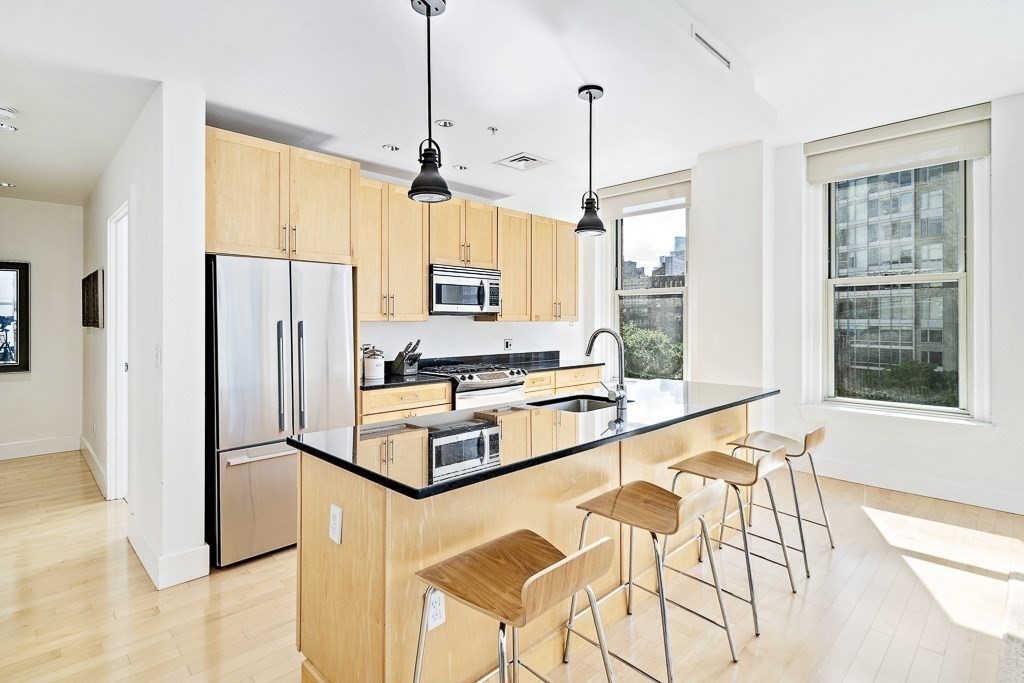 70 Lincoln St # L412