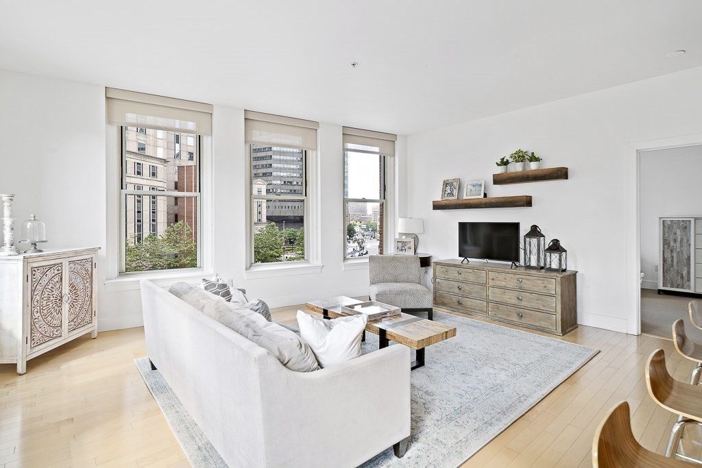 70 Lincoln St # L412