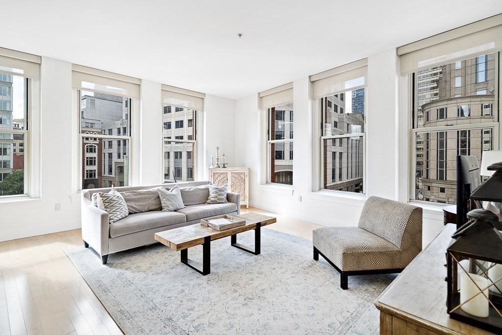 70 Lincoln St # L412