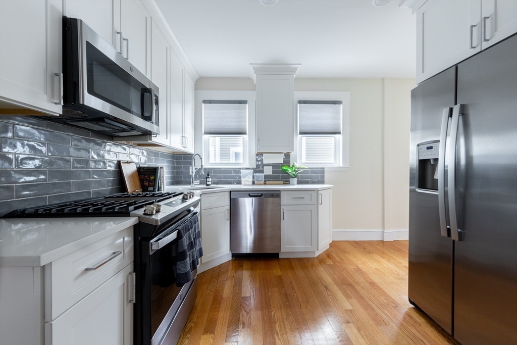 7 Connecticut Ave # 1