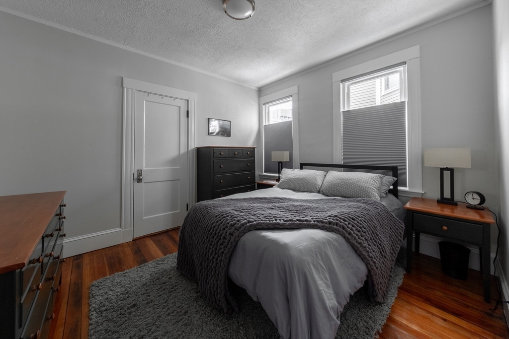 7 Connecticut Ave # 1