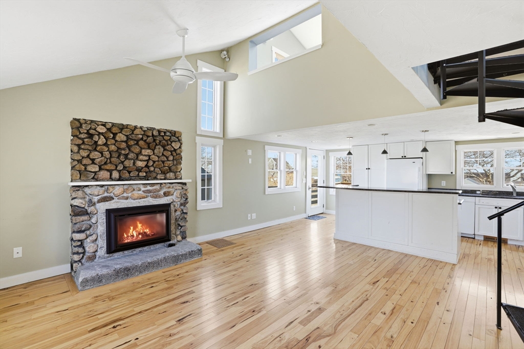 85 Ellisville Dr