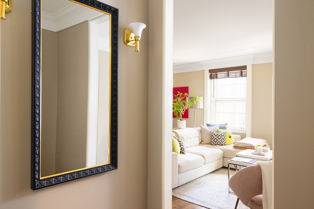 97 Mount Vernon St # 43