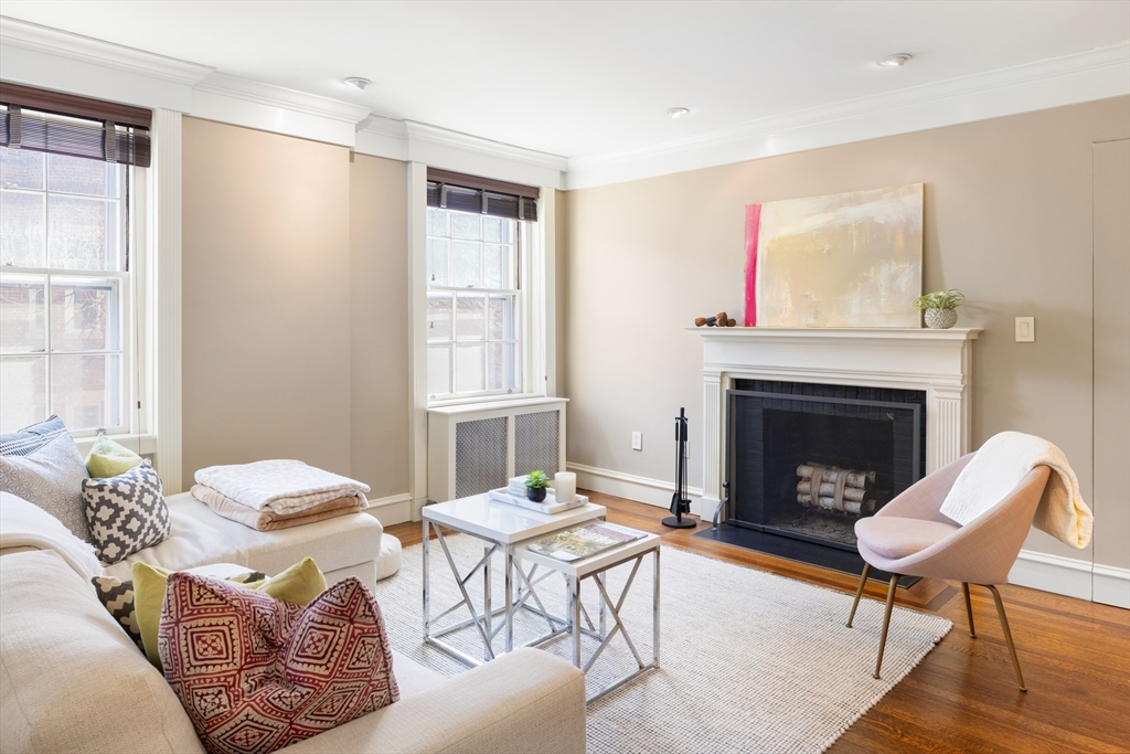 97 Mount Vernon St # 43