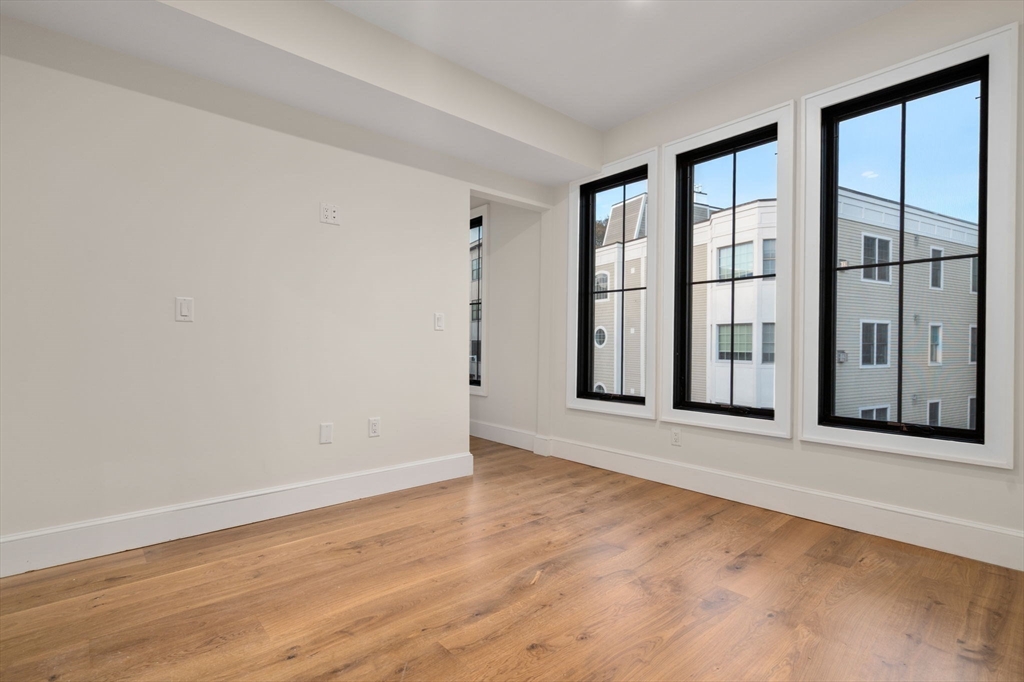 34 Vinton Street Unit: FL3