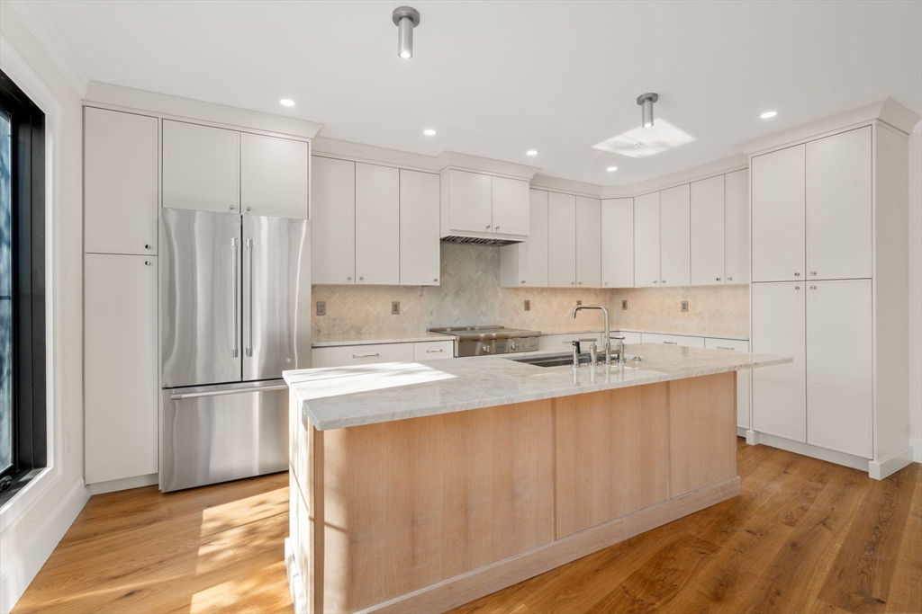 34 Vinton Street Unit: FL3