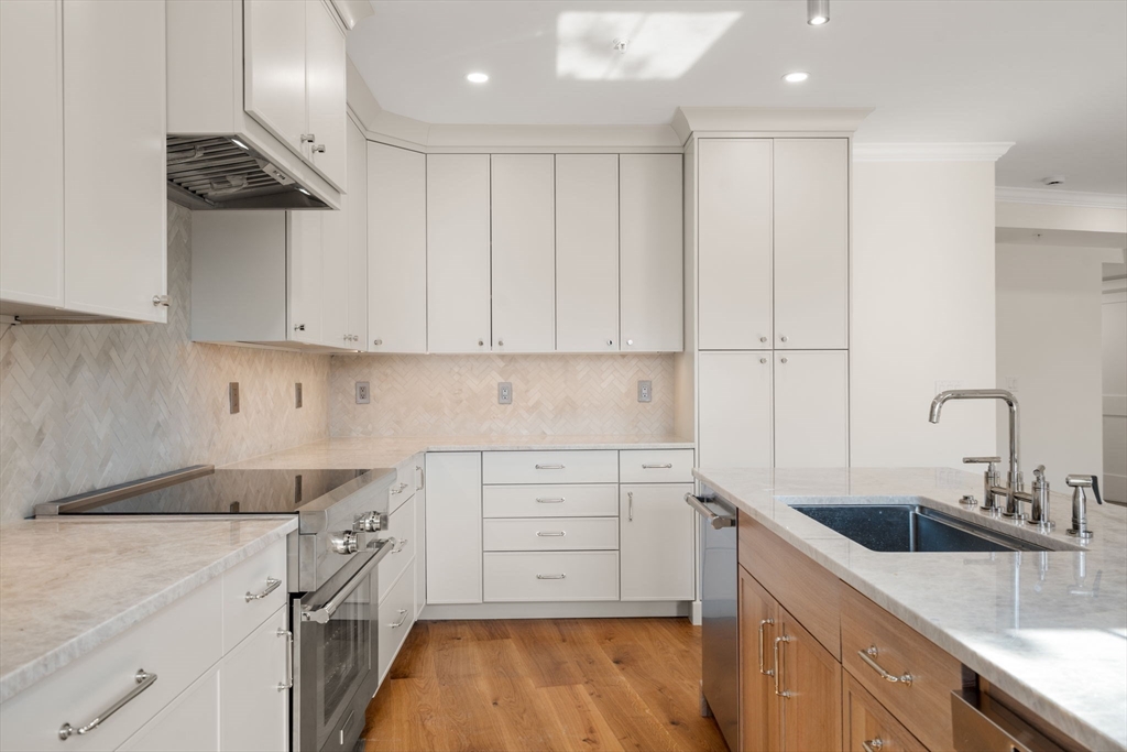 34 Vinton Street Unit: FL3