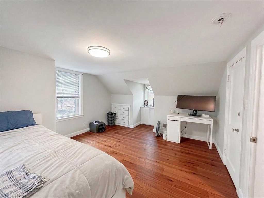 26 Lee Rd # 16