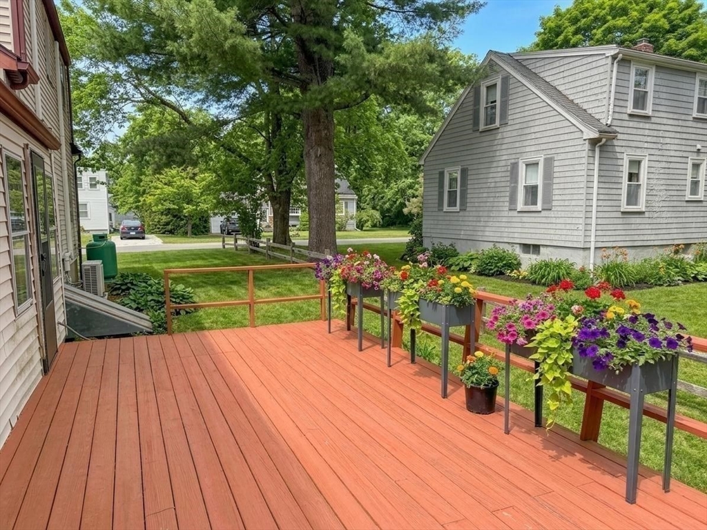 26 Lee Rd # 16