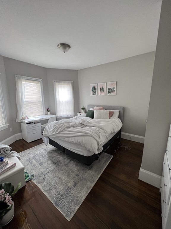 209 East Cottage # 1