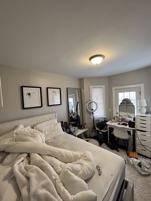 209 East Cottage # 1