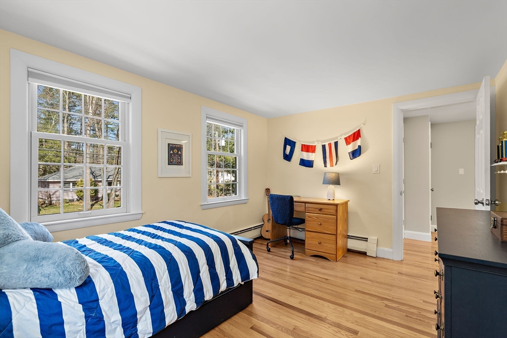 13 Mohegan Road