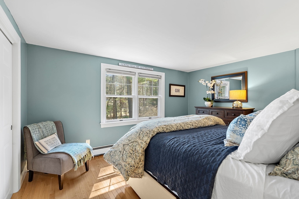 13 Mohegan Road