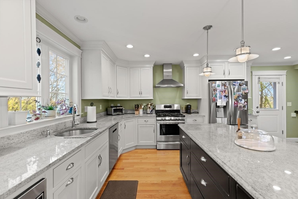 42-44 Oakview Terrace # 42